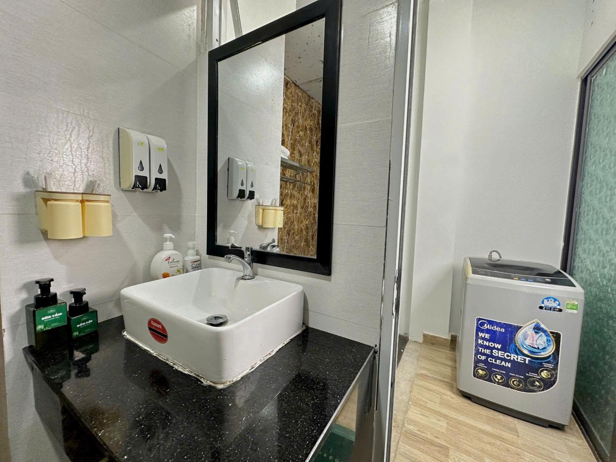 Corgi House Beachstay Danang Extérieur photo